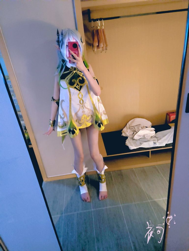 少萝小伪娘 晴晴酱【2P+3V】-秘密图库